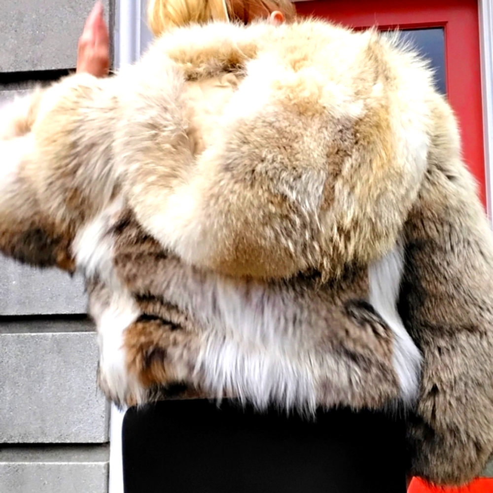 I Magnin Fox Coyote Fur Luxury Jacket